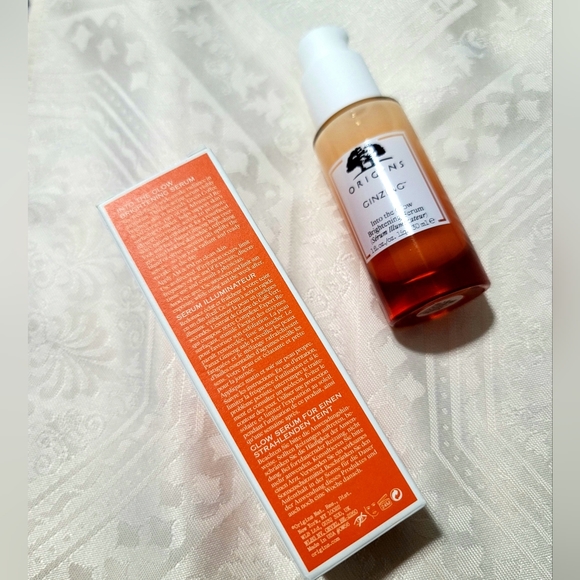 NEW! ORIGINS GinZing Into the Glow Brightening Serum 30 ml - Picture 4 of 5